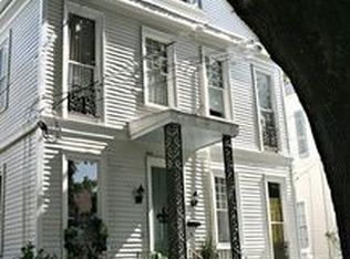 4610 Prytania St, New Orleans, LA 70115