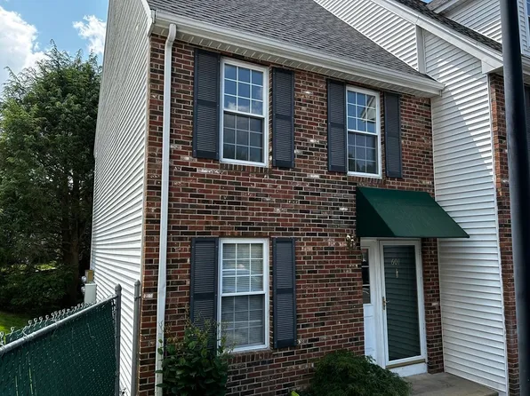 278 Manning St Unit 601, Hudson, MA 01749