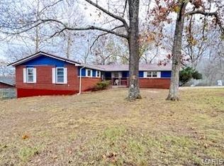 600 Sunset Dr, Waynesville, MO 65583