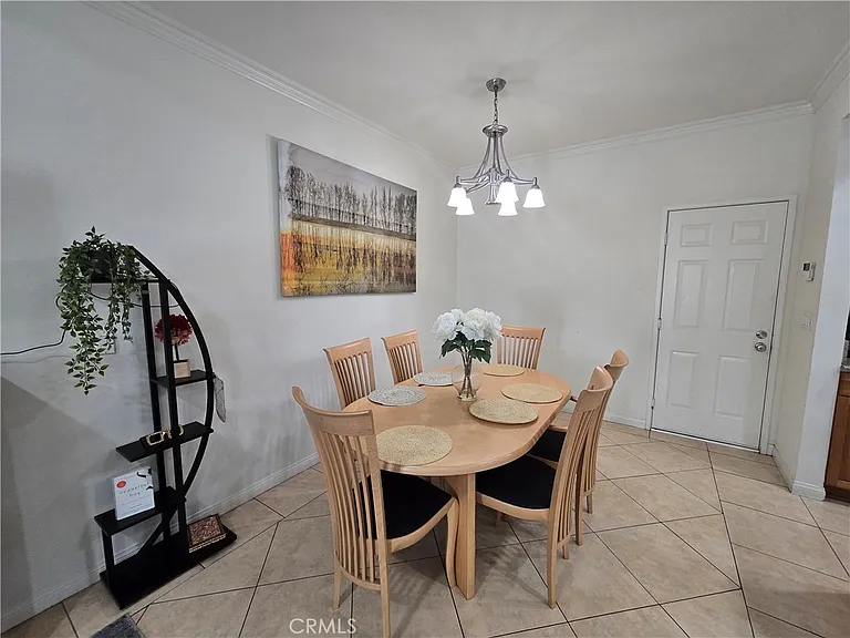 8026 Telegraph Rd — Photo 10