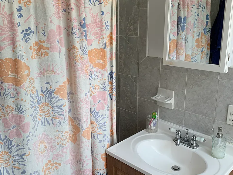 903 Park Ave #2 — Photo 7
