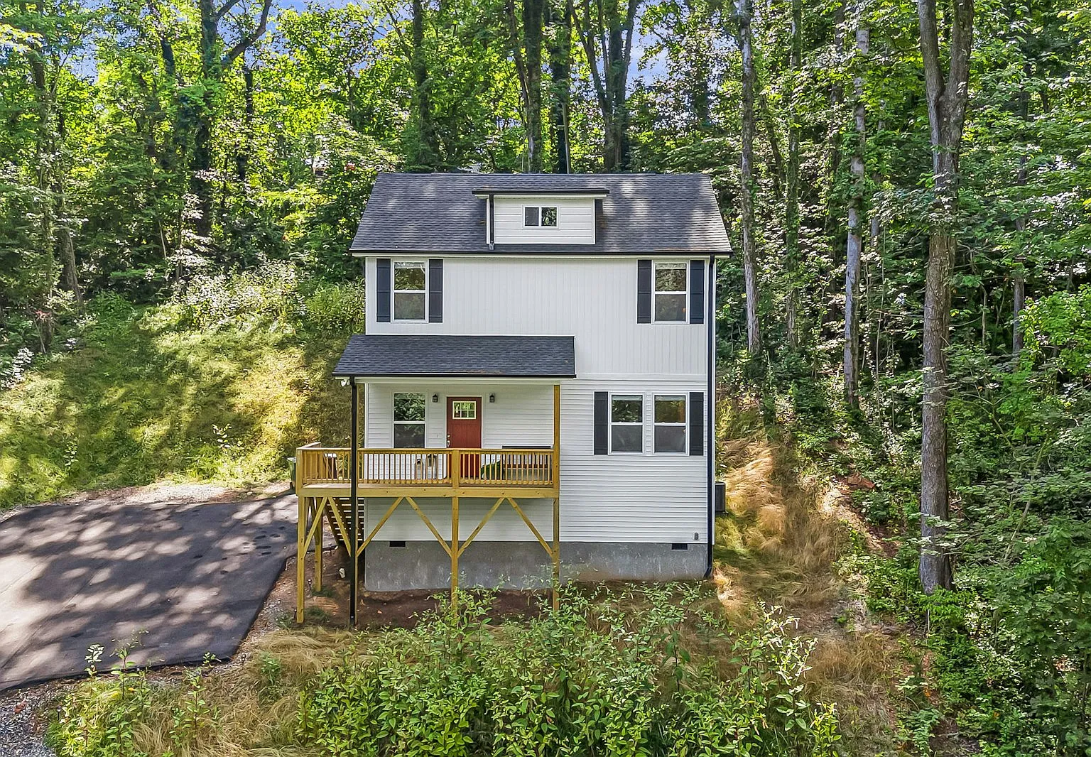 461 Governors View Road — Photo 1