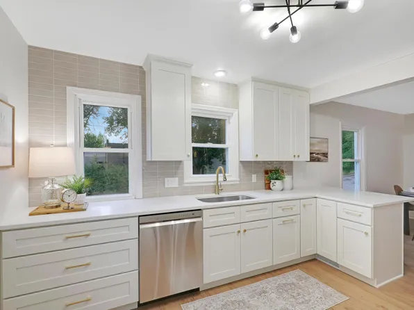 7400 North St, Saint Louis Park, MN 55426