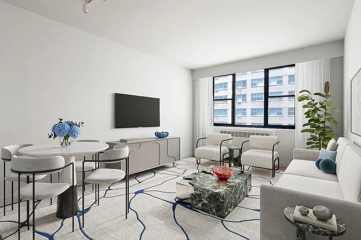 320 East 46th Street — Photo 1