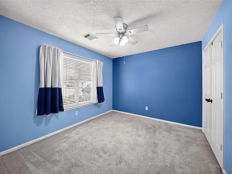 20515 Spring Bluff Ln — Photo 11