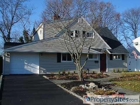 1st image of 170 Duckpond Dr N