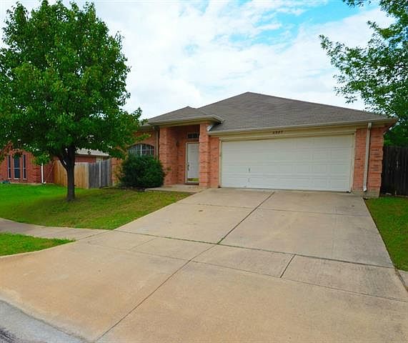 1st image of 6005 Brook Forest Dr