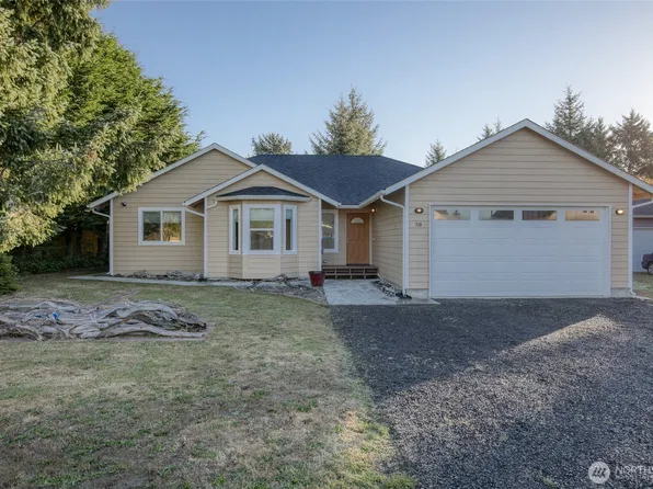 516 Canal Drive SE, Ocean Shores, WA 98569