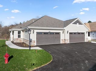 W204N17685 Laurel Pl #801, Jackson, WI 53037