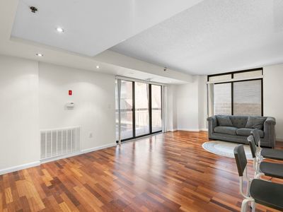 700 1st St APT 6D, Hoboken, NJ, 07030