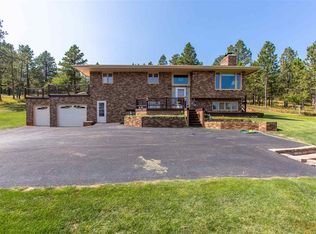 5207 Pine Tree Dr, Rapid City, SD 57702