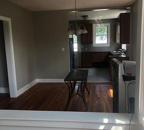 5th image of 10-AKA19 Gladstone Pl