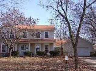 400 Mason Ridge Dr, Saint Charles, MO 63304