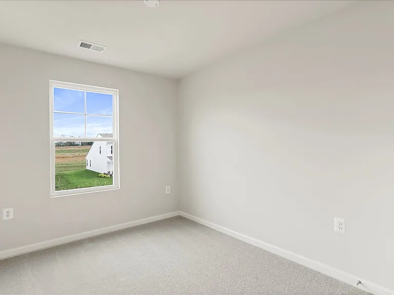 215 Olympus Rd — Photo 22
