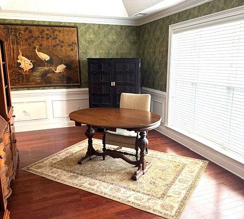 3rd image of 304 Shadowood Ln