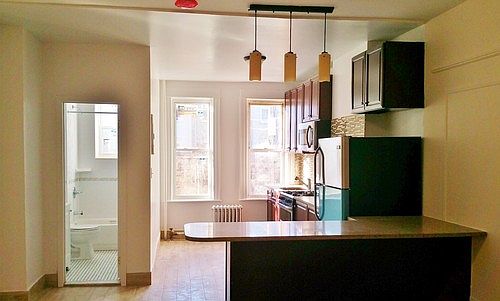 1st image of 3072 44th St