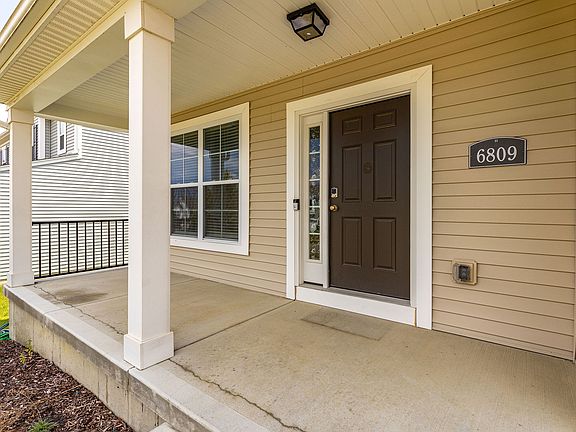 4th image of 6809 Charlestown Ln