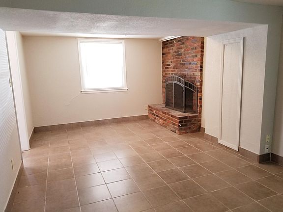 Wood burning fireplace