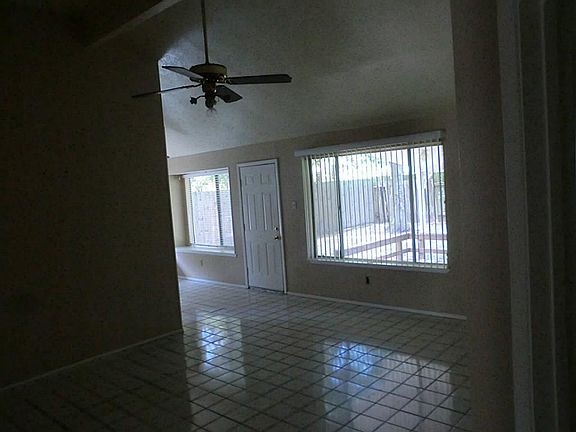 4th image of 10074 Spotted Horse Dr