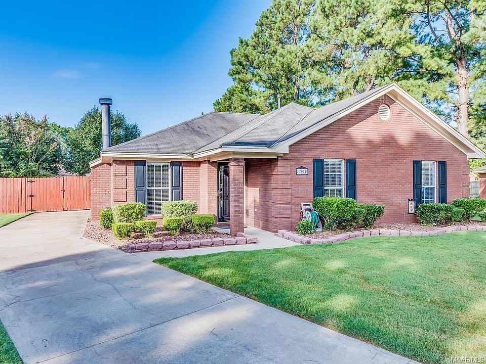 1st image of 1301 Karen Valley Pl