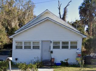 432 N Palmetto Ave, Green Cove Springs, FL 32043