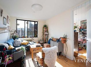925 Metropolitan Ave #303, Brooklyn, NY 11211