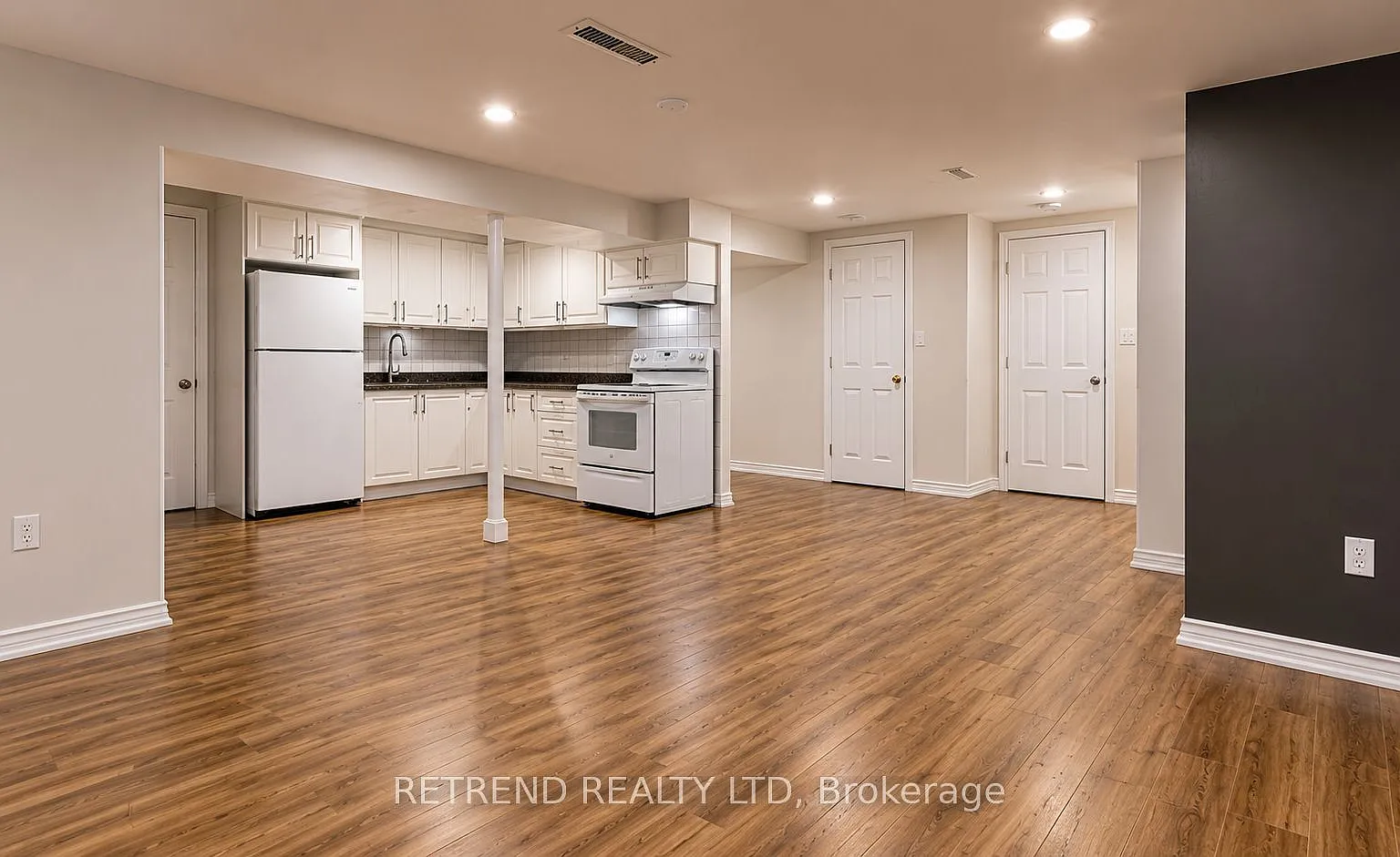 2 bed, $1,600 — Photo 3