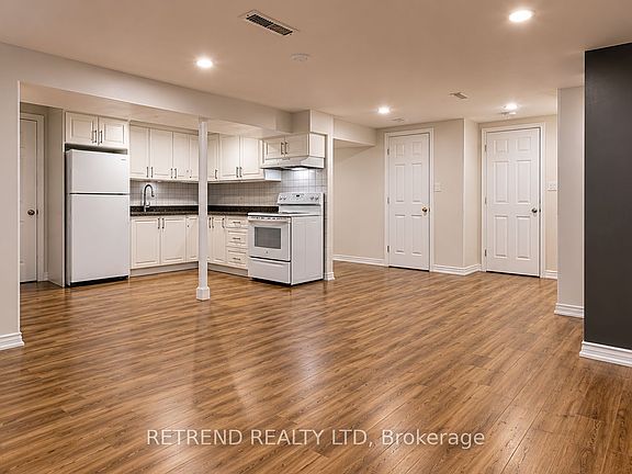 3rd image of 75 Aragon Ave #Basement