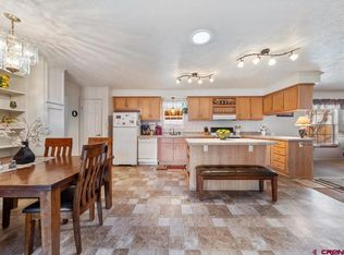 5772 5600th Rd, Olathe, CO 81425