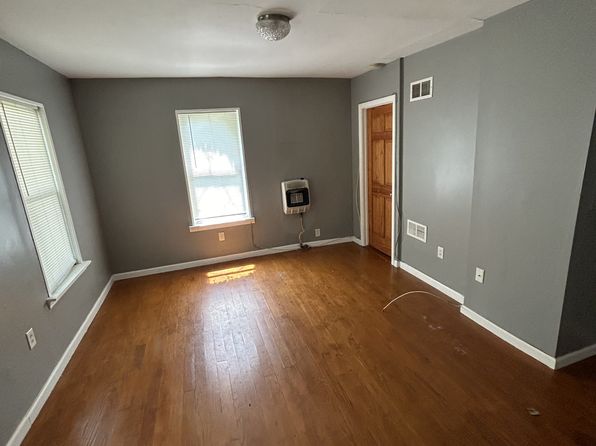 187 Broad St #1