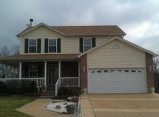 512 Rock Creek Dr, Washington, MO 63090