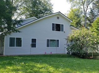 660 Sackett Lake Rd, Monticello, NY 12701