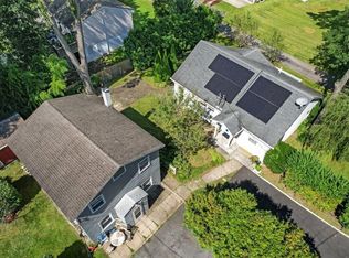 27 Lake Trl, Greenwood Lake, NY 10925