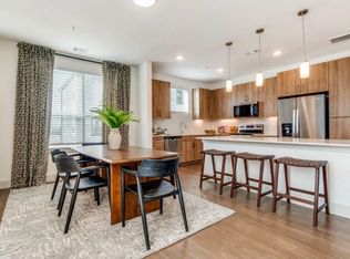 1396 Branchwood Pl, Dallas, TX 75215