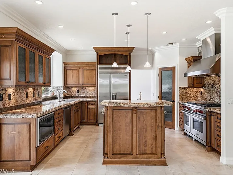 23302 Vista Carillo — Photo 19