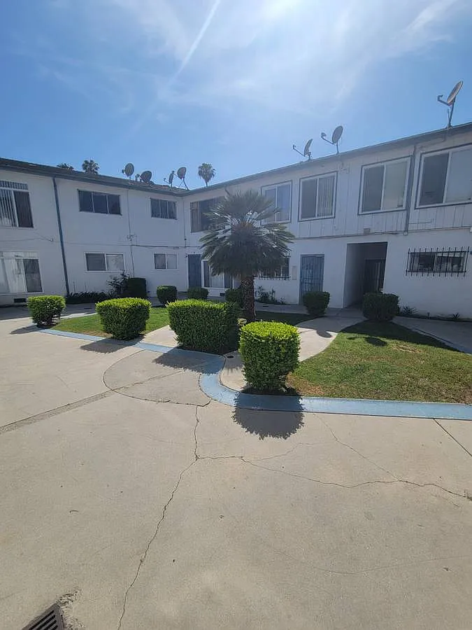 2 bed, 900 sqft, $2,195 — Photo 4