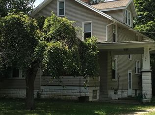 1304 Greensburg Rd, Uniontown, OH 44685