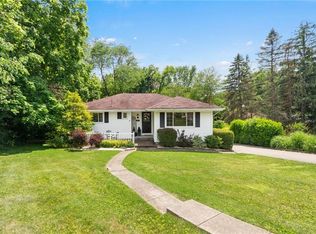 197 Woodridge Dr, Beaver, PA