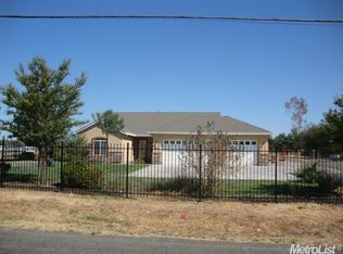 225 E St, Rio Linda, CA 95673