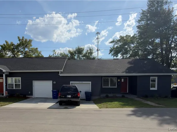 123 Bucheit Street #1 & 2, Sellersburg, IN 47172