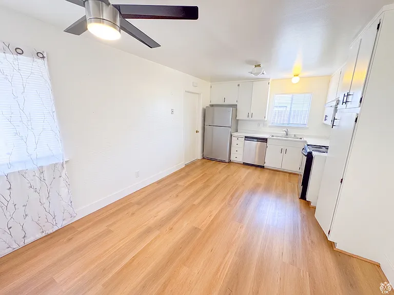 6624 Doreen Way — Photo 12