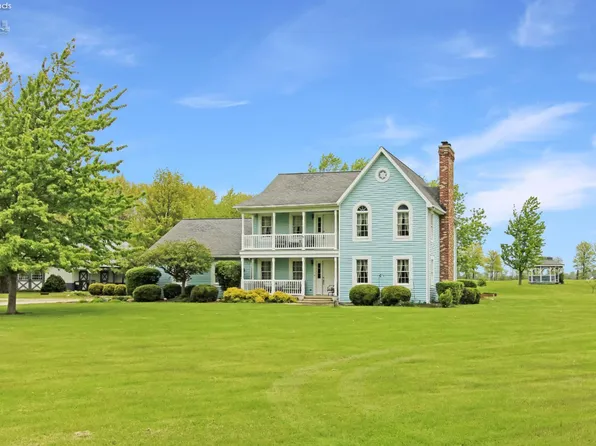 9775 W Bloom Rd, Oak Harbor, OH 43449
