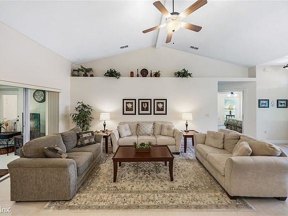 5th image of 4391 Winding Oaks Cir