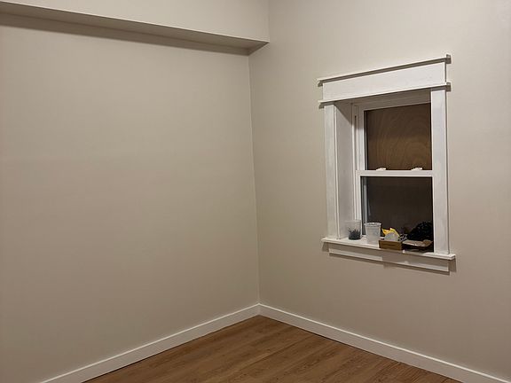 4th image of 1323 S 23rd St Floor 1
