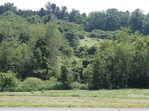 2nd image of 1060 State Route 136