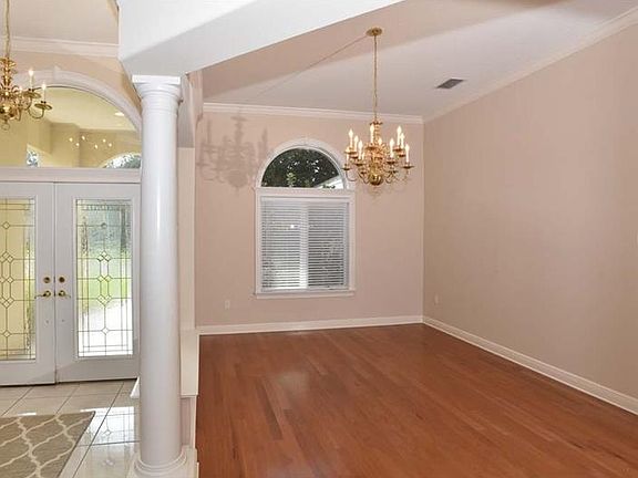 5th image of 6836 Crescent Oaks Cir