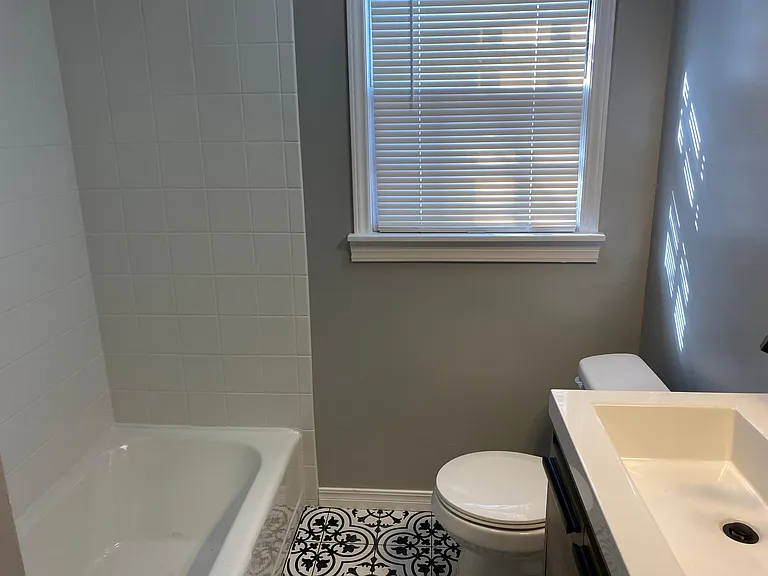 5217 N Dewey Ave — Photo 7