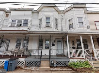 77 N Pennsylvania Ave, Morrisville, PA 19067