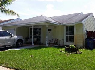 1270 SW 85th Ter, Pembroke Pines, FL 33025