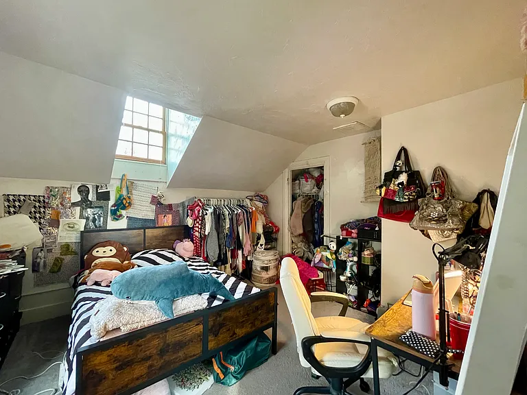 375 Thayer St #1 — Photo 16